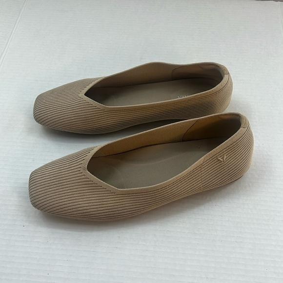 Vivaia Margot Square-Toes Flats - Picture 8 of 16